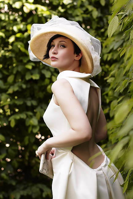 šaty pro svědka alla Audrey Hepburn ZD
